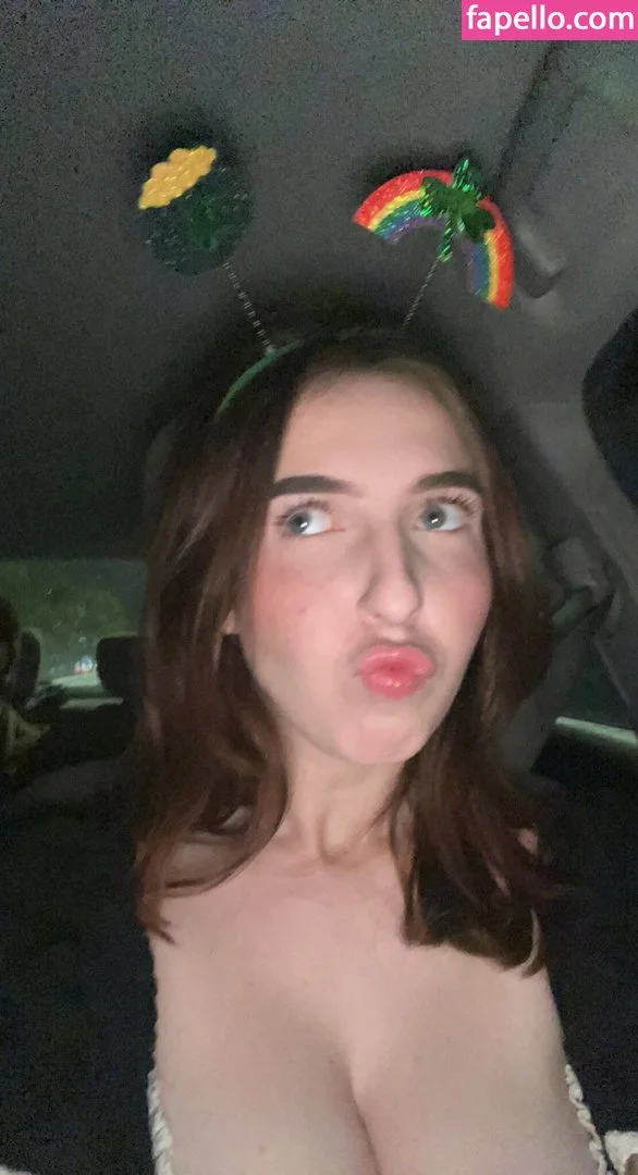 mochianaa Onlyfans Photo Gallery 