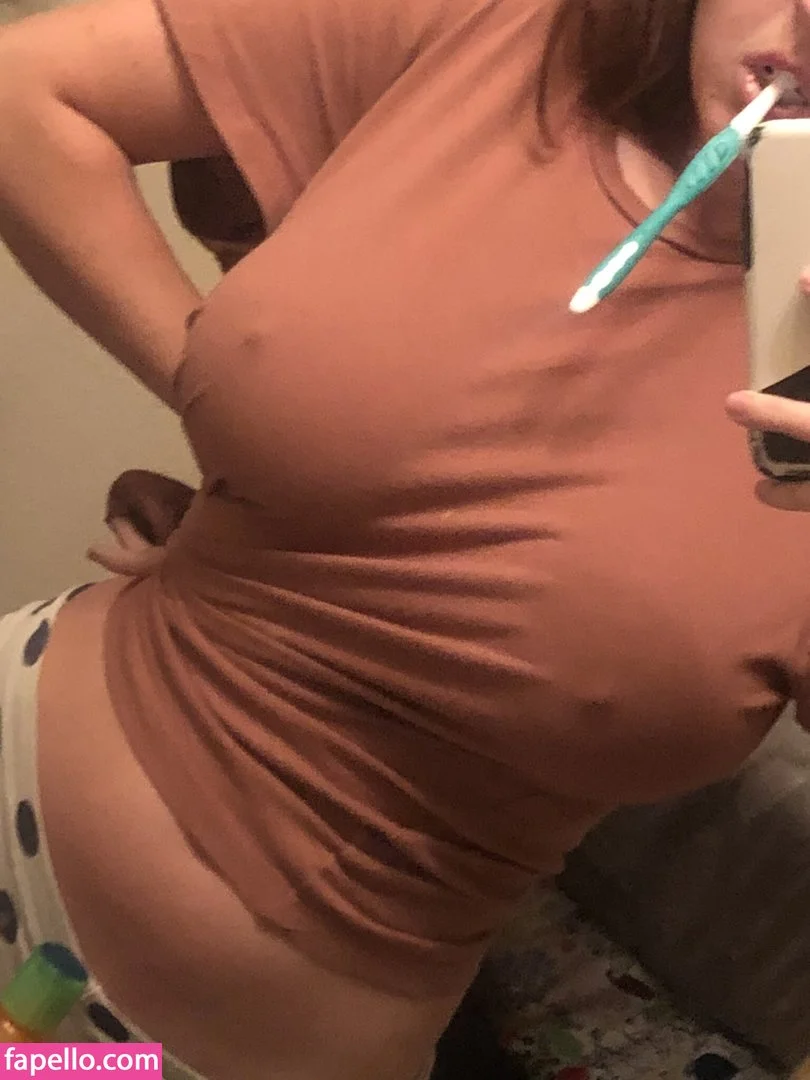 mochianaa Onlyfans Photo Gallery 