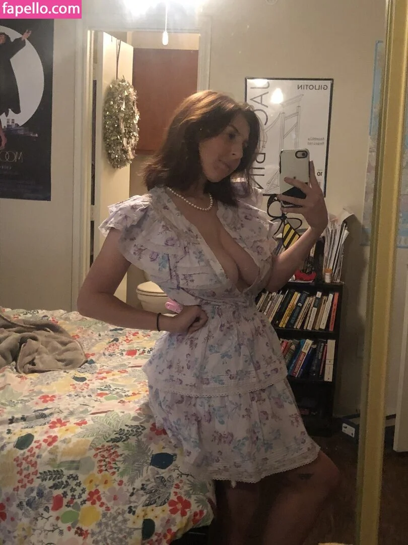 mochianaa Onlyfans Photo Gallery 