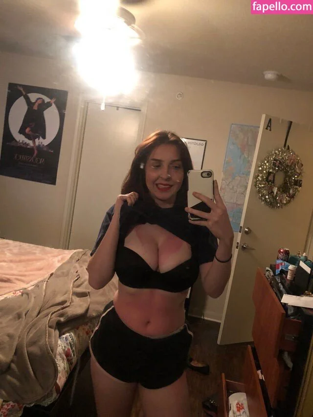 mochianaa Onlyfans Photo Gallery 