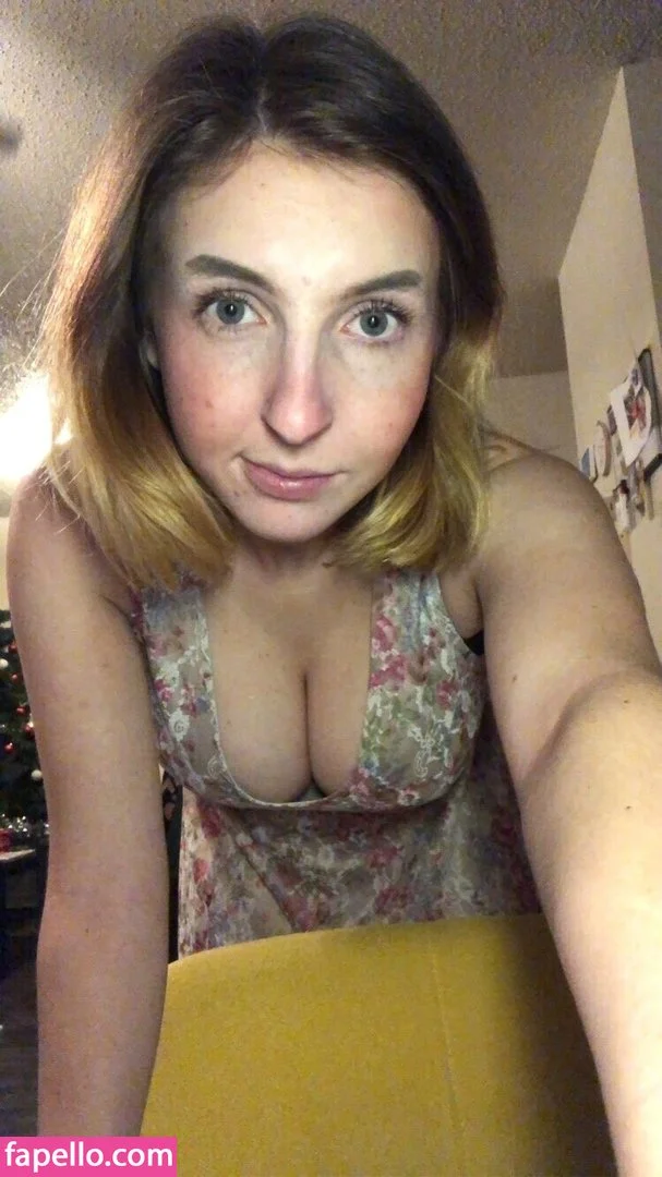 mochianaa Onlyfans Photo Gallery 