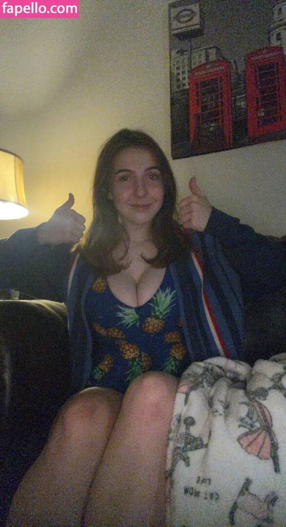 mochianaa Onlyfans Photo Gallery 