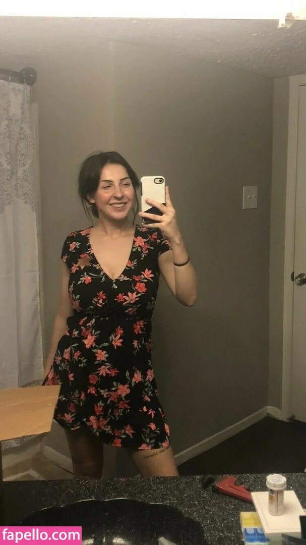 mochianaa Onlyfans Photo Gallery 