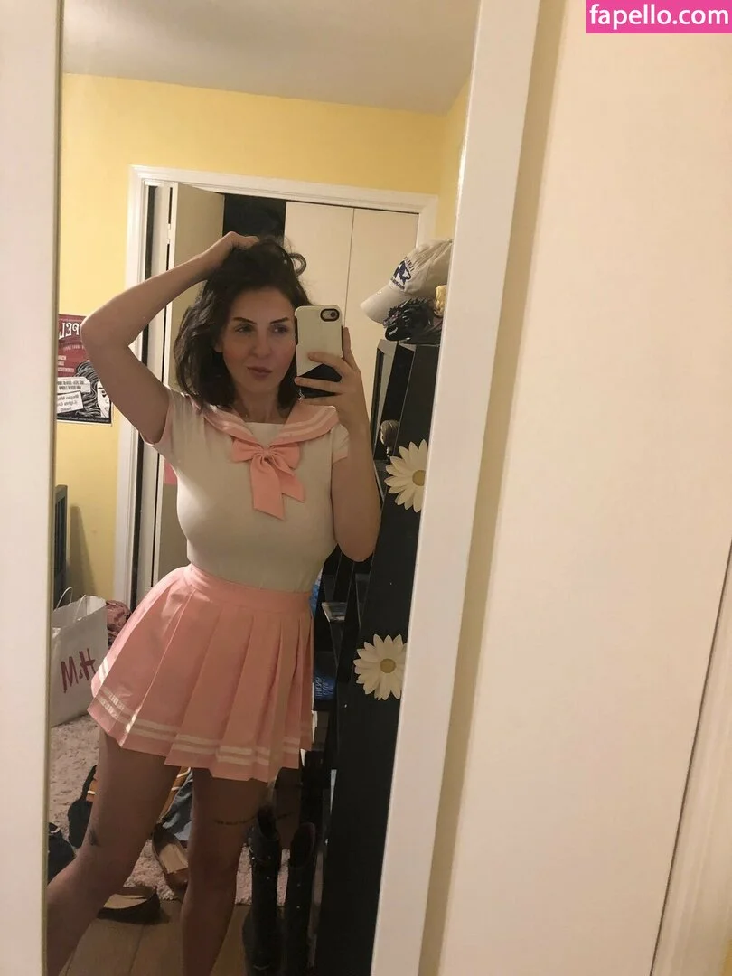 mochianaa Onlyfans Photo Gallery 