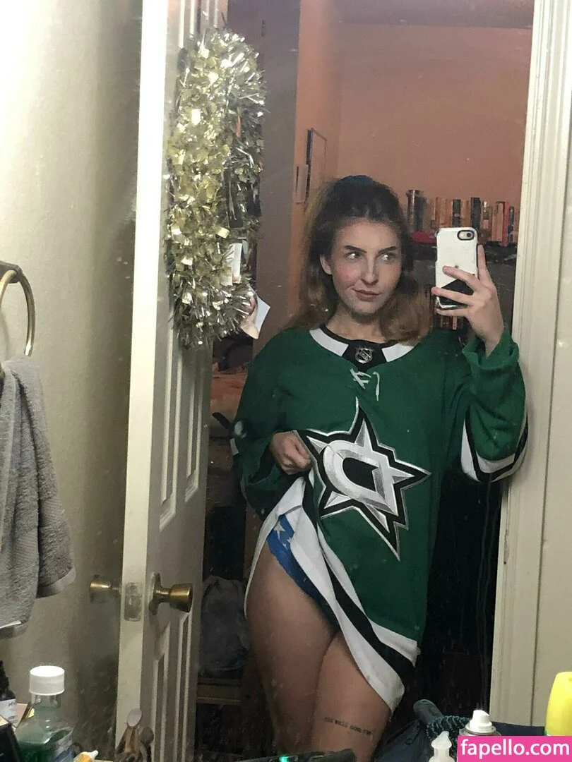 mochianaa Onlyfans Photo Gallery 