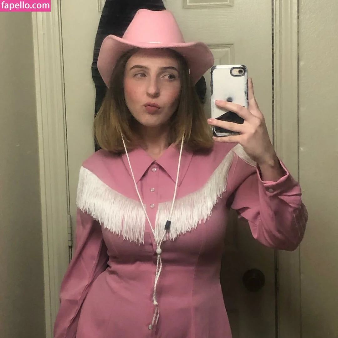 mochianaa Onlyfans Photo Gallery 