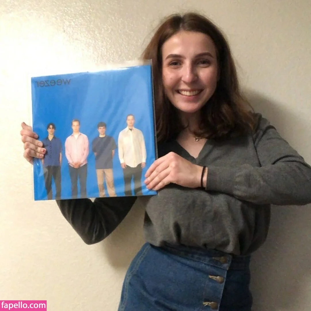 mochianaa Onlyfans Photo Gallery 