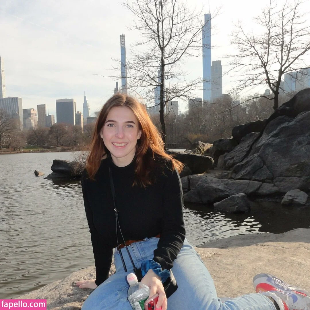 mochianaa Onlyfans Photo Gallery 