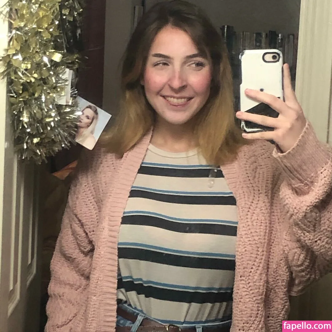 mochianaa Onlyfans Photo Gallery 