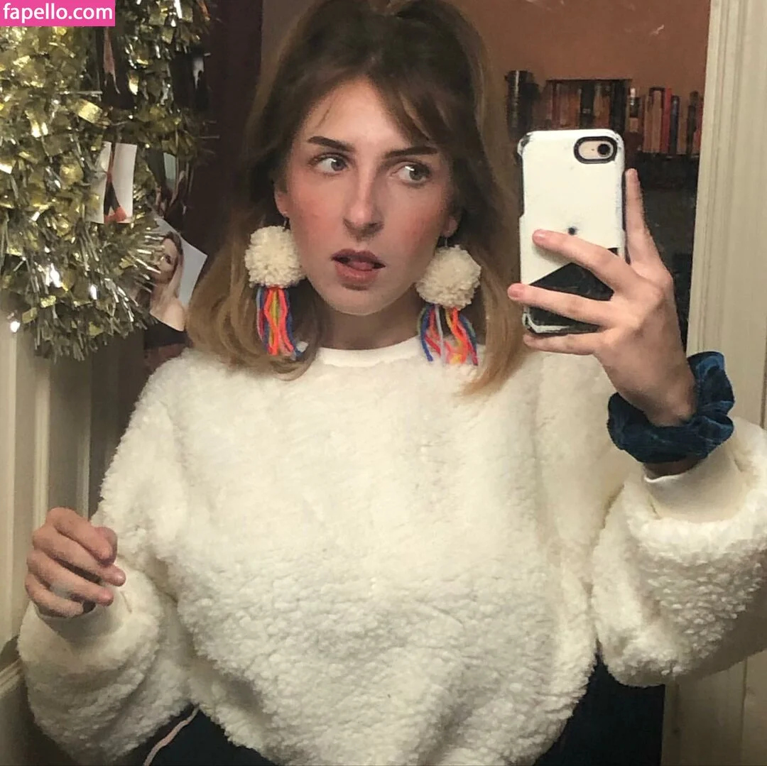 mochianaa Onlyfans Photo Gallery 