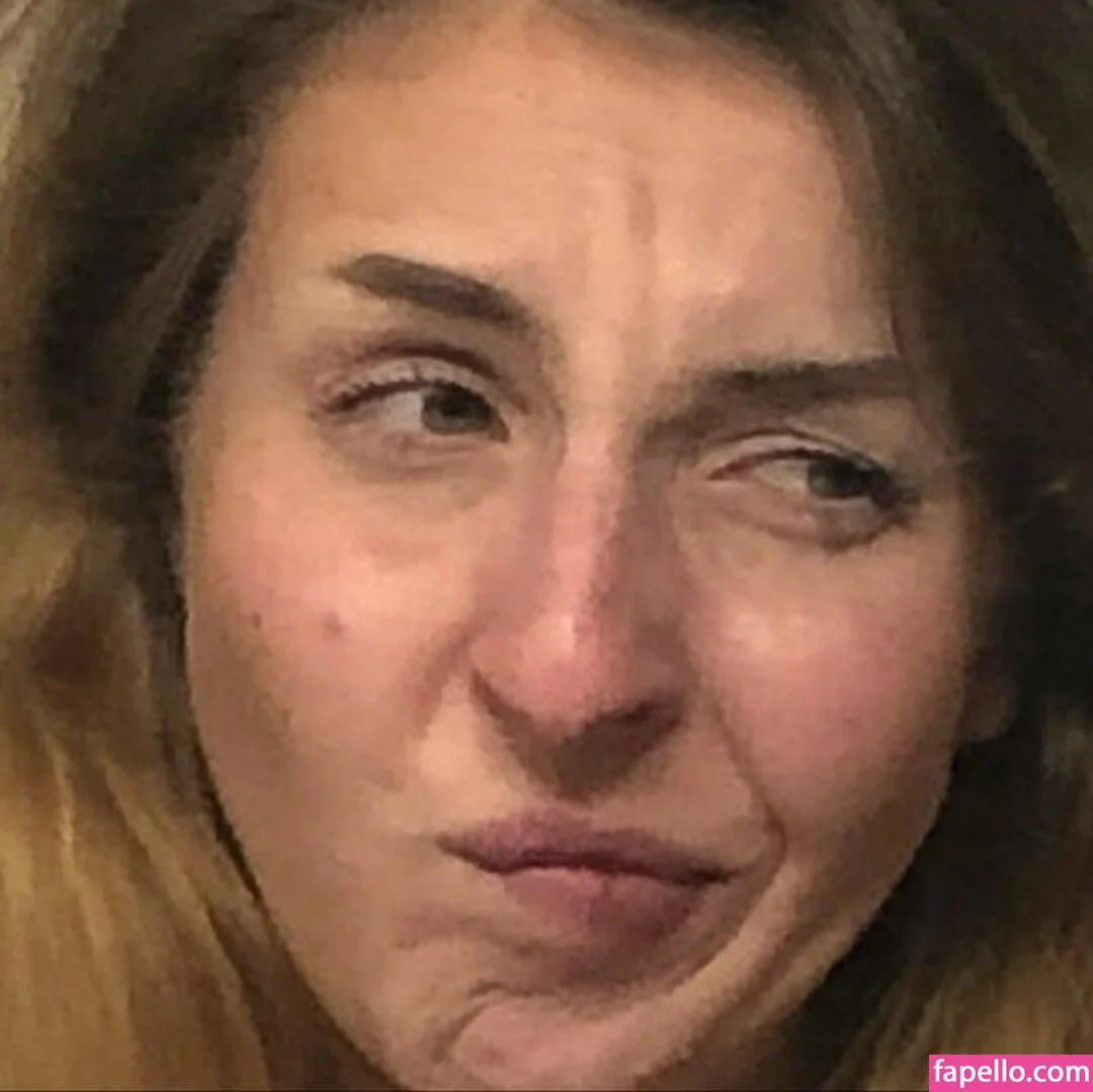 mochianaa Onlyfans Photo Gallery 