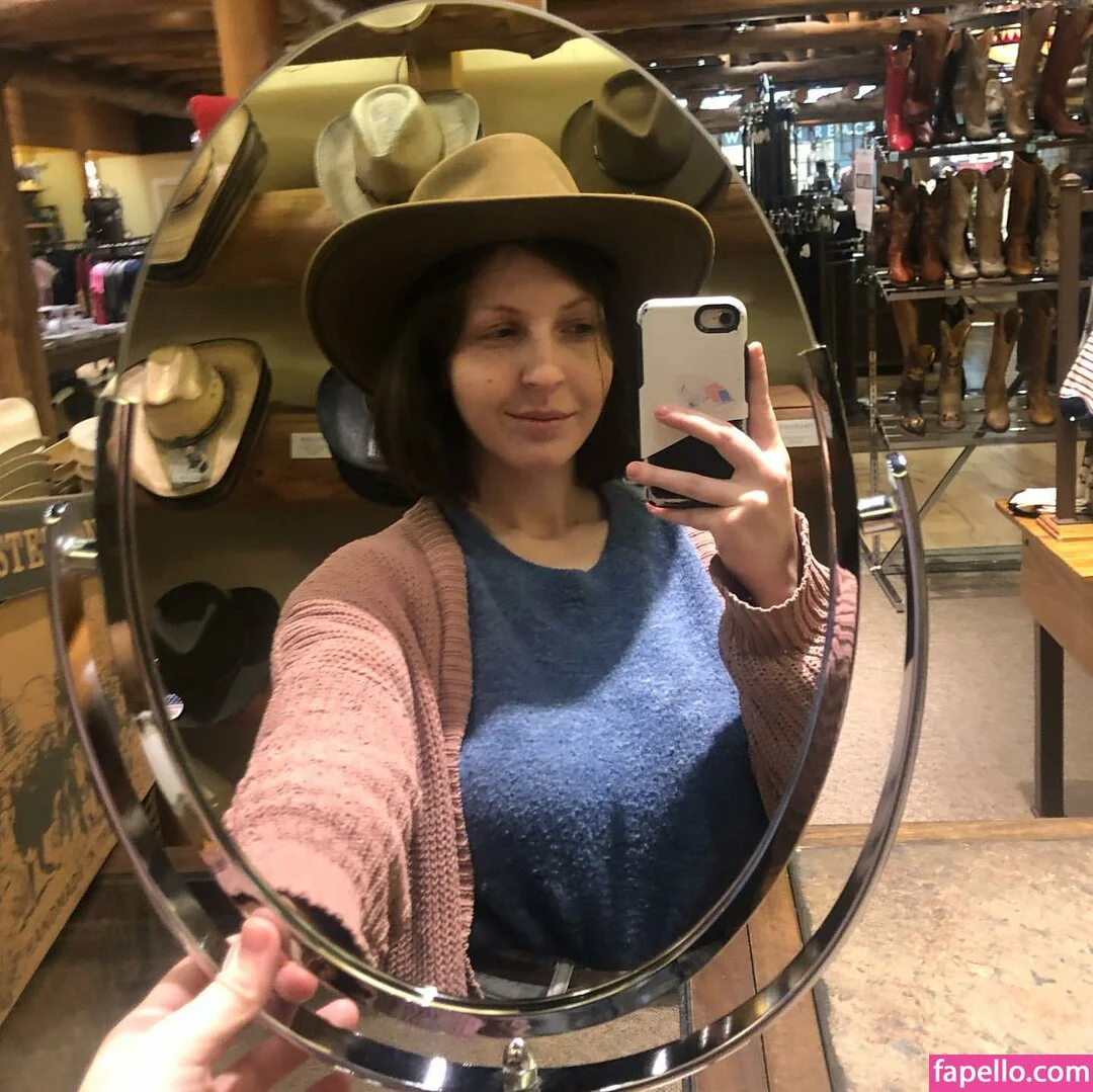 mochianaa Onlyfans Photo Gallery 