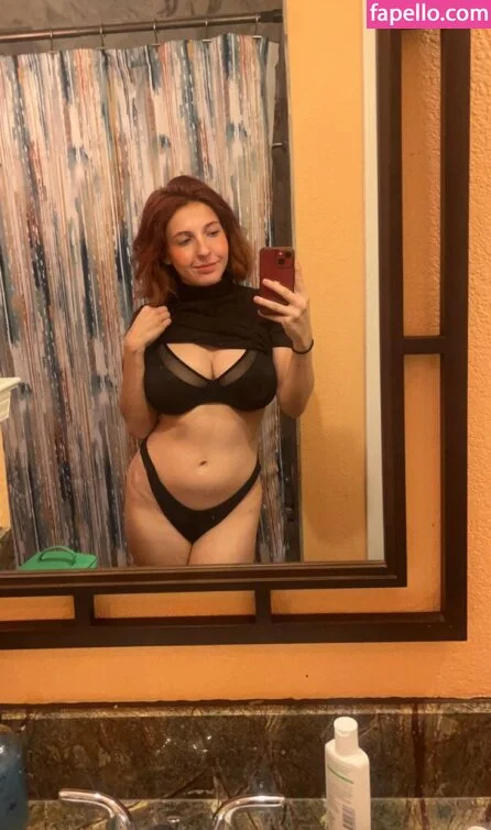 mochianaa Onlyfans Photo Gallery 