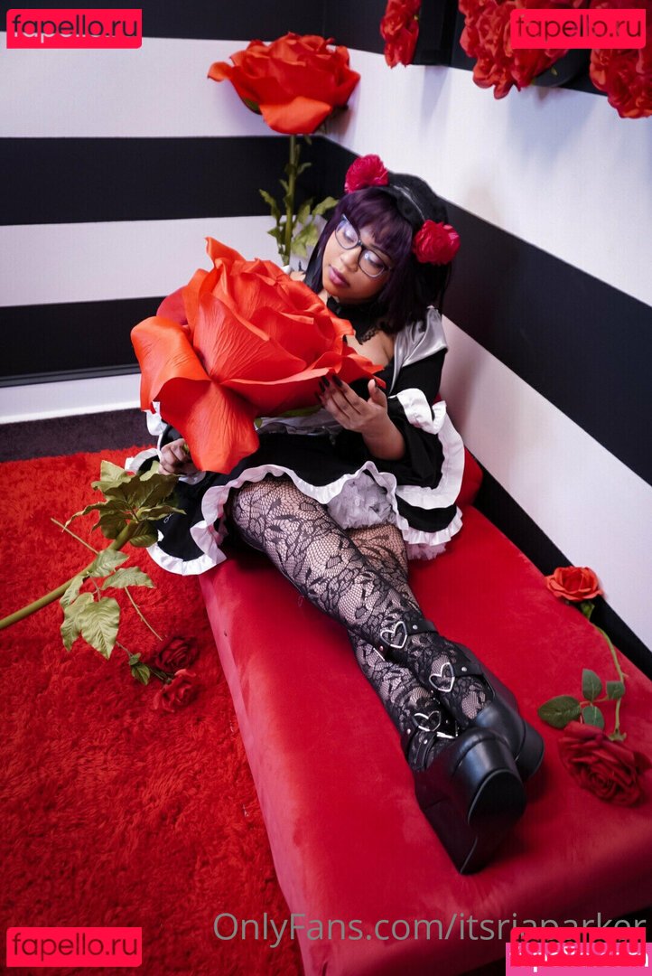 Ria Parker / itsriaparker Onlyfans Photo Gallery 