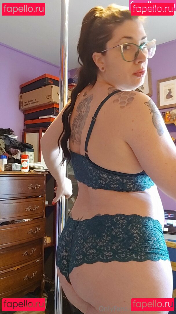 knit_licks / knitcliks Onlyfans Photo Gallery 