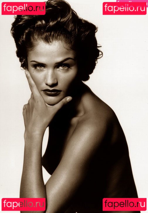 Helena Christensen / helenachristensen Onlyfans Photo Gallery 