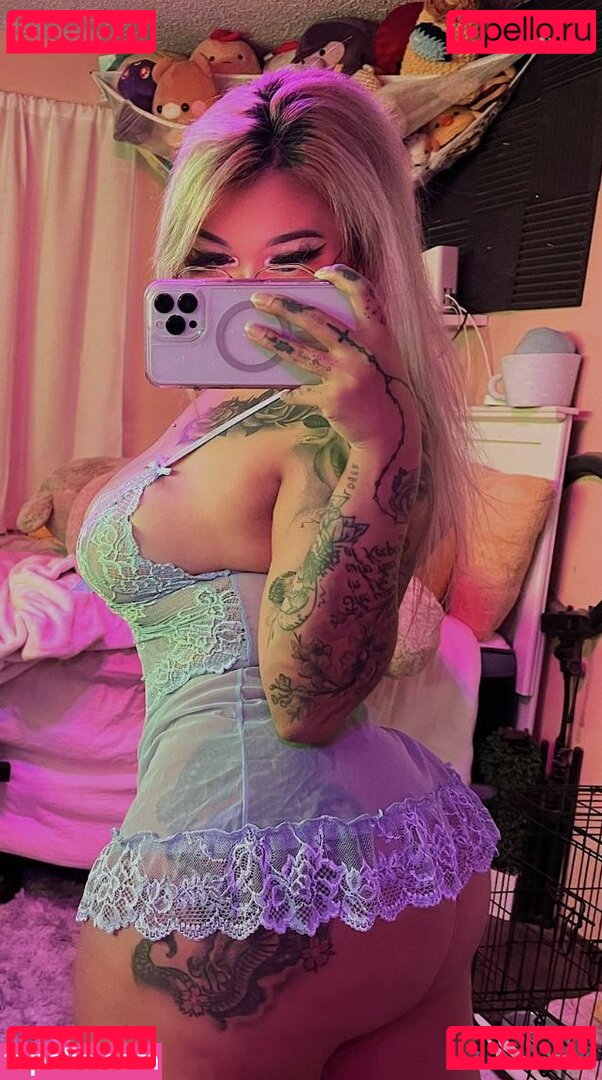 Qnsan / Queen Sandra / queen_sandra_official Onlyfans Photo Gallery 