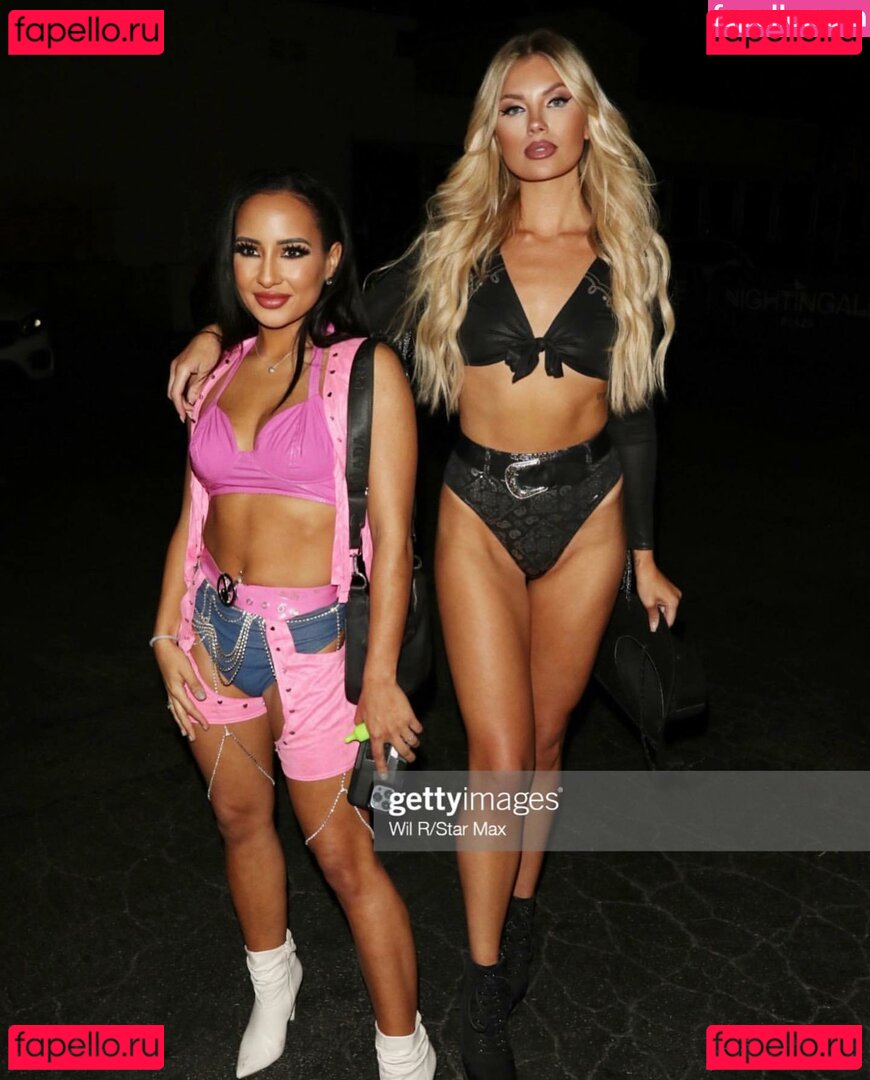 Phoebe Davis / flexingphoebs / phoebedavis Onlyfans Photo Gallery 