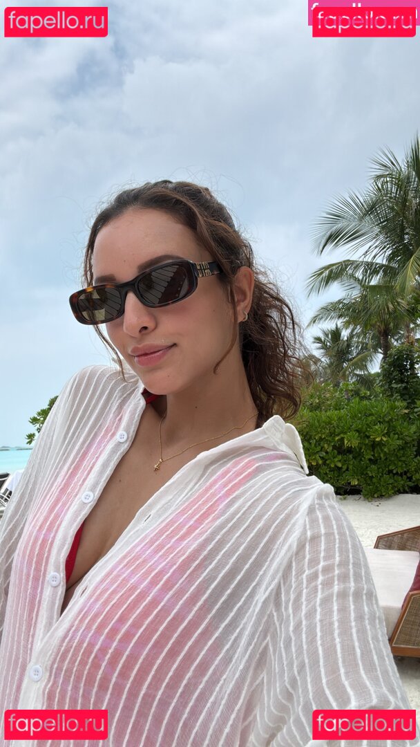 Tripti Dimri / tripti_dimri Onlyfans Photo Gallery 