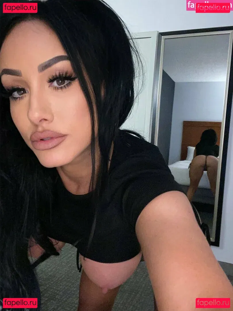 Jennifer White Onlyfans Photo Gallery 
