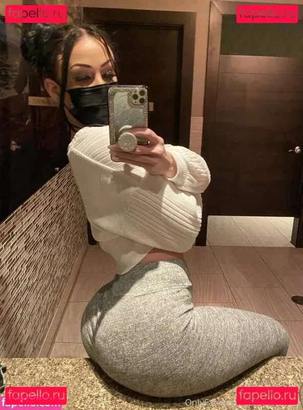 Jennifer White Onlyfans Photo Gallery 