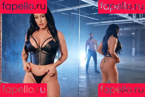 Jennifer White Onlyfans Photo Gallery 