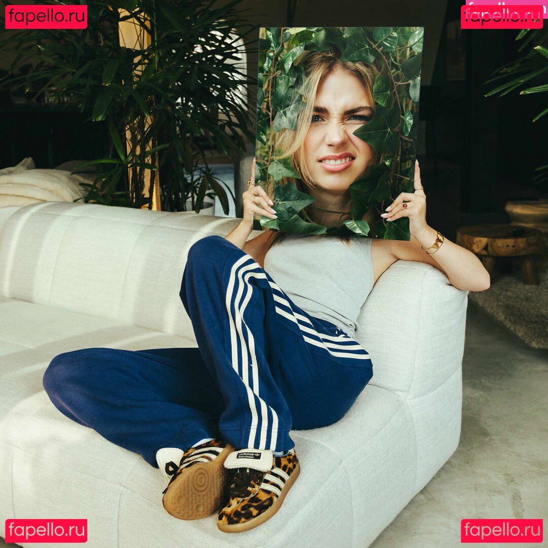 Roxy Dekker / RoxyDekker / roxy.dekkerr Onlyfans Photo Gallery 