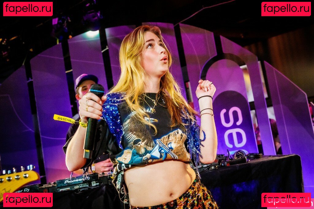 Roxy Dekker / RoxyDekker / roxy.dekkerr Onlyfans Photo Gallery 