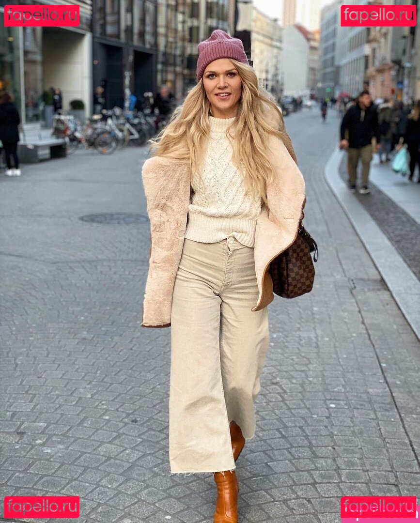 Sara Kulka / sarakulka / sarakulka_ Onlyfans Photo Gallery 