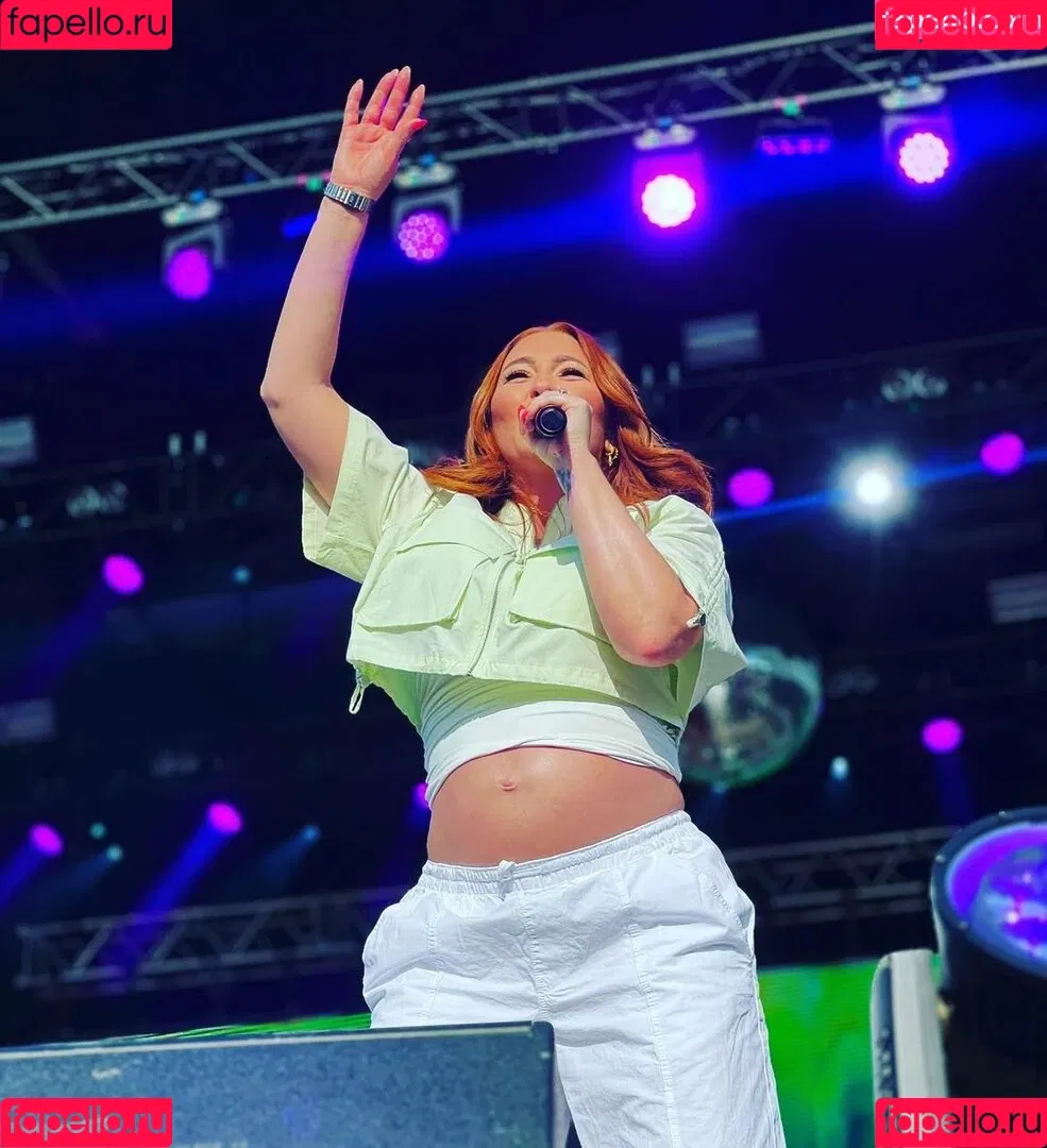 Natasha Hamilton Onlyfans Photo Gallery 