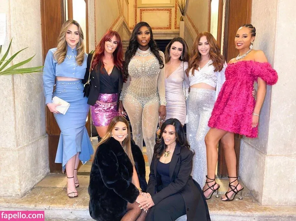 Natasha Hamilton Onlyfans Photo Gallery 