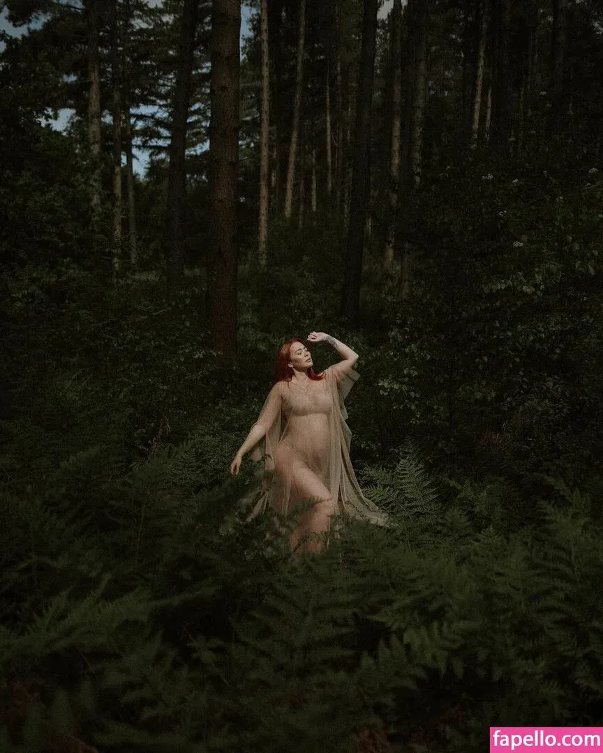 Natasha Hamilton Onlyfans Photo Gallery 