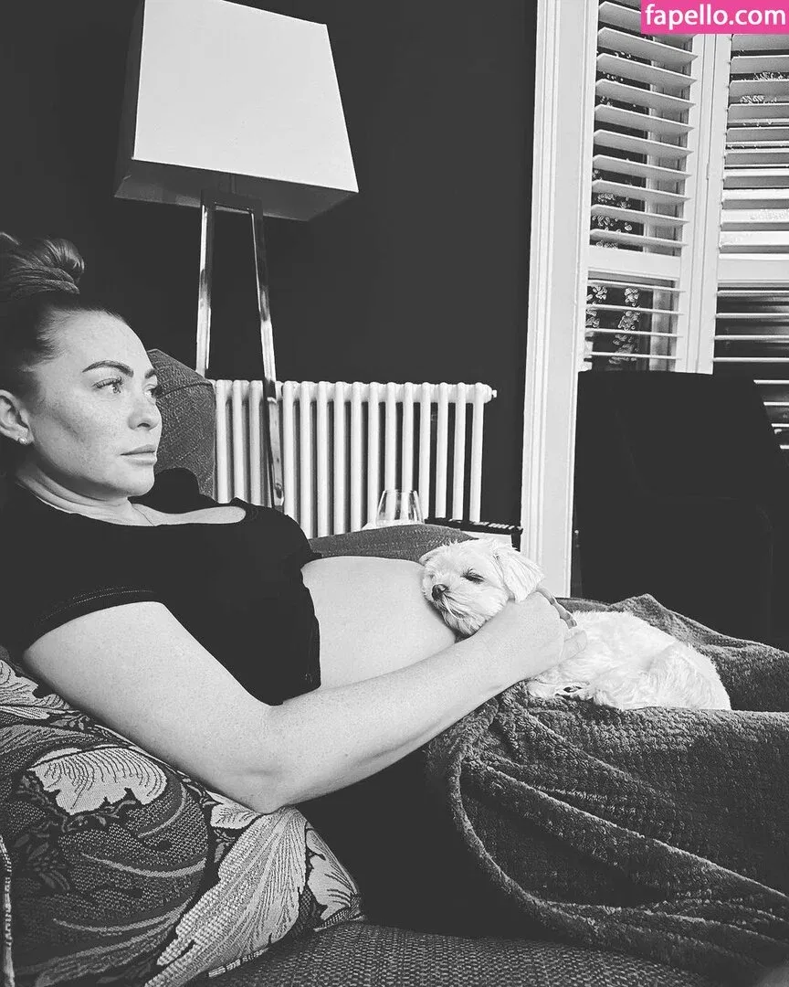 Natasha Hamilton Onlyfans Photo Gallery 