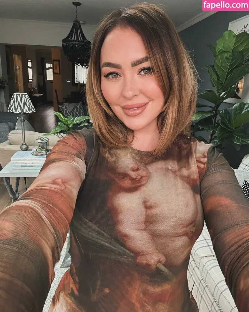 Natasha Hamilton Onlyfans Photo Gallery 