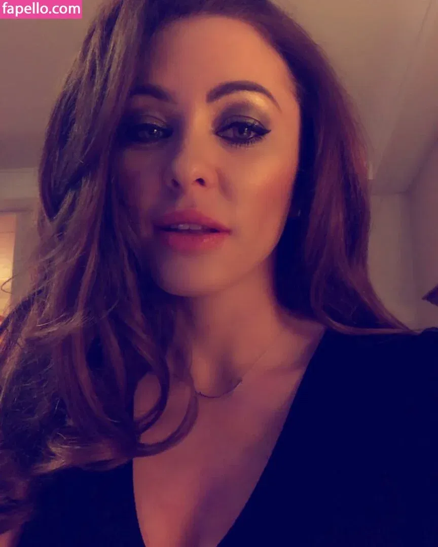 Natasha Hamilton Onlyfans Photo Gallery 