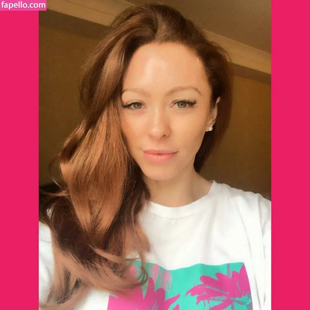Natasha Hamilton Onlyfans Photo Gallery 