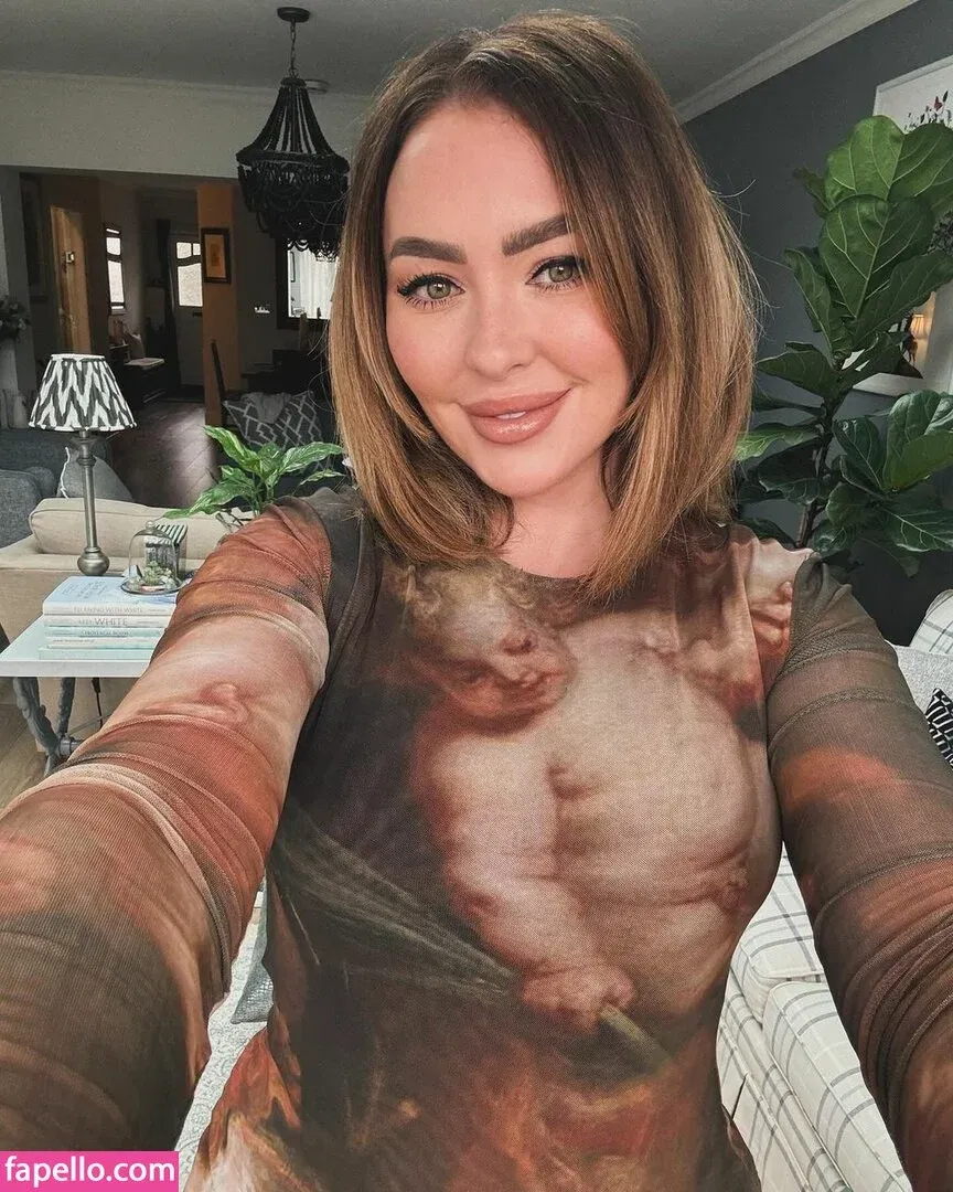 Natasha Hamilton Onlyfans Photo Gallery 