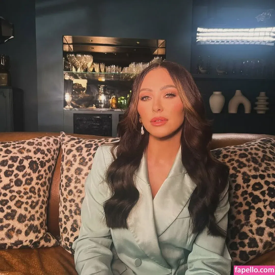 Natasha Hamilton Onlyfans Photo Gallery 