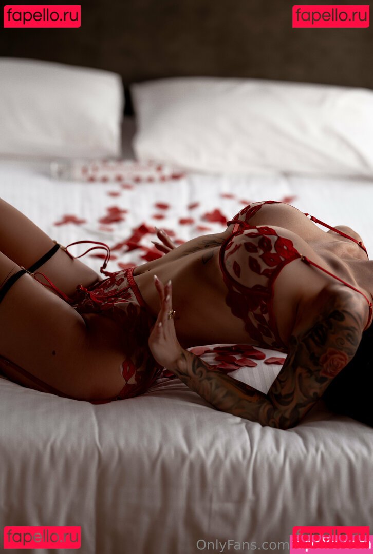 nannipetite / yournannipetite Onlyfans Photo Gallery 