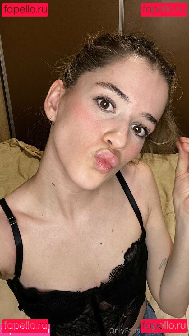 tunena / tunena1 Onlyfans Photo Gallery 