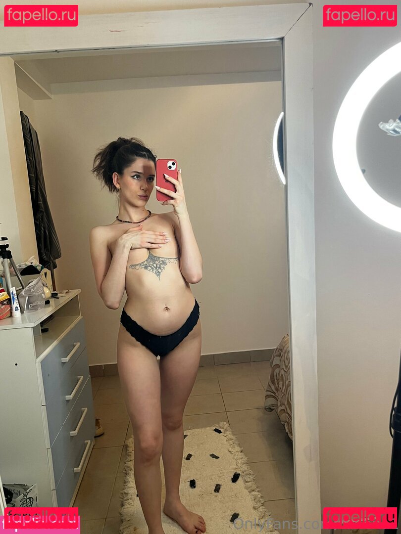 tunena / tunena1 Onlyfans Photo Gallery 