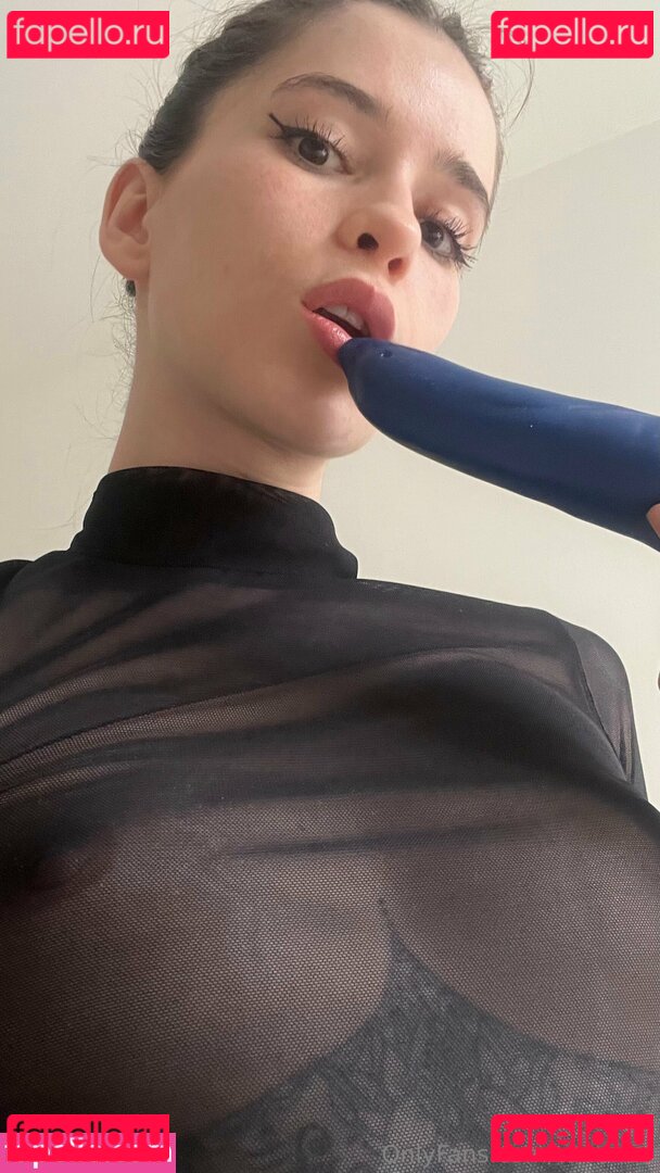 tunena / tunena1 Onlyfans Photo Gallery 