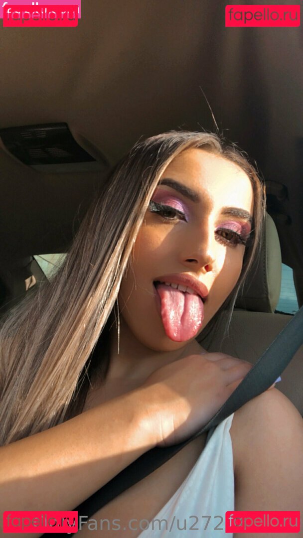 ilovechillidogs / u272067799 Onlyfans Photo Gallery 