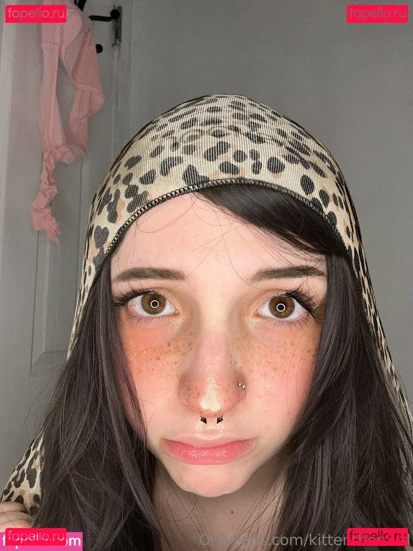 kittenthen3rd Onlyfans Photo Gallery 