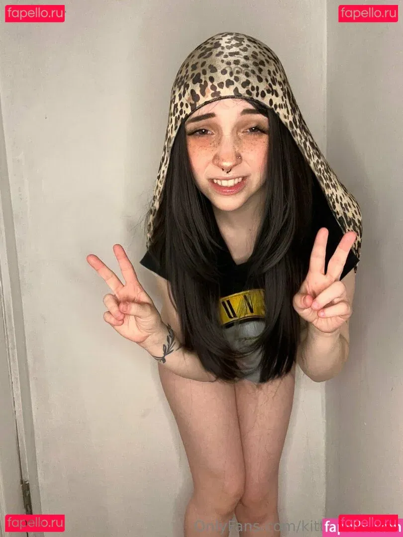 kittenthen3rd Onlyfans Photo Gallery 