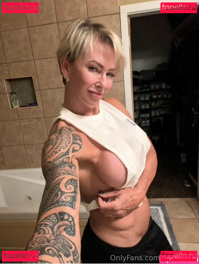 Lori Fetrick / lori.ice.fetrick / lorifetrick Nude Onlyfans Photo 35