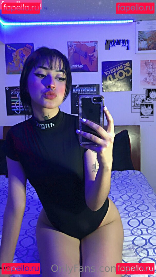 itsscarlettx / itsscarlettyeah Onlyfans Photo Gallery 