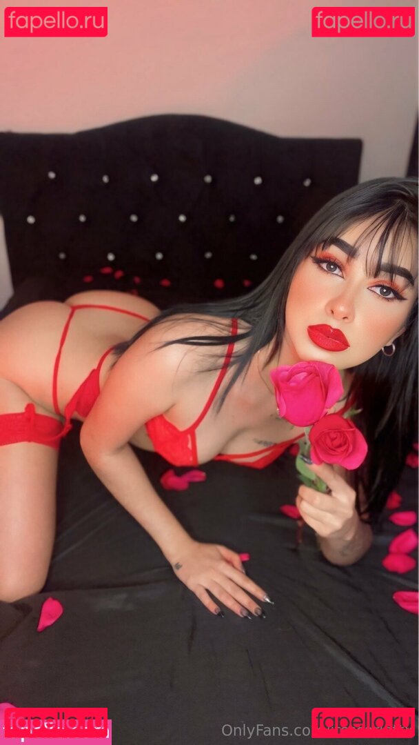 itsscarlettx / itsscarlettyeah Onlyfans Photo Gallery 