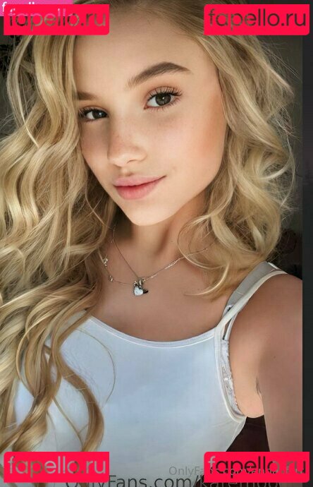 anna_flirt / annacasttz70 Onlyfans Photo Gallery 