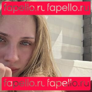 handitalltoC / urfavbratc / urownerC Onlyfans Photo Gallery 